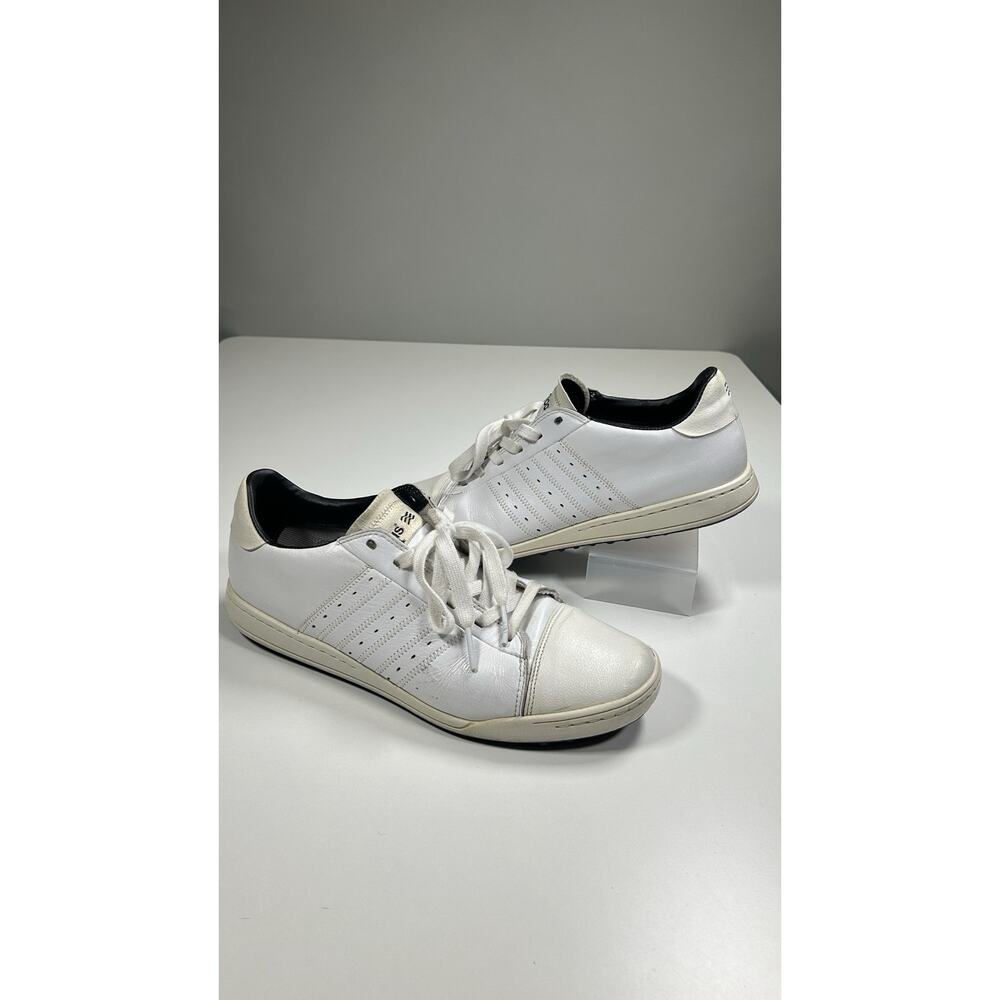 Adidas Spikeless Golf Shoes Men’s 11 White Leather Casual Comfort Sneaker